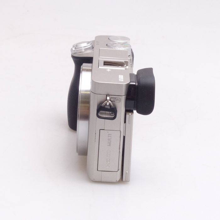 ソニー SONY α6000 ILCE-6000 シルバーボディ