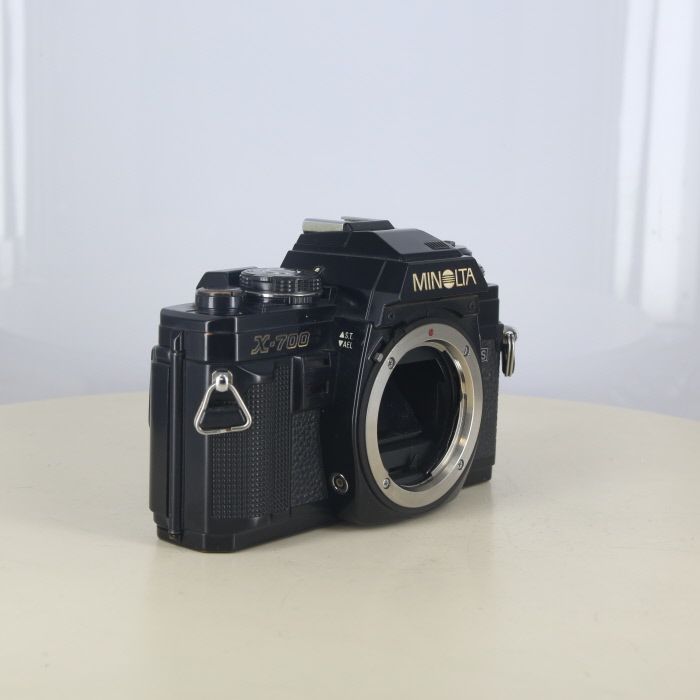 MINOLTA X-700
