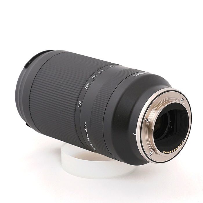 タムロン TAMRON 70-300 4.5-6.3 DイIII RXD ソニーEマウント
