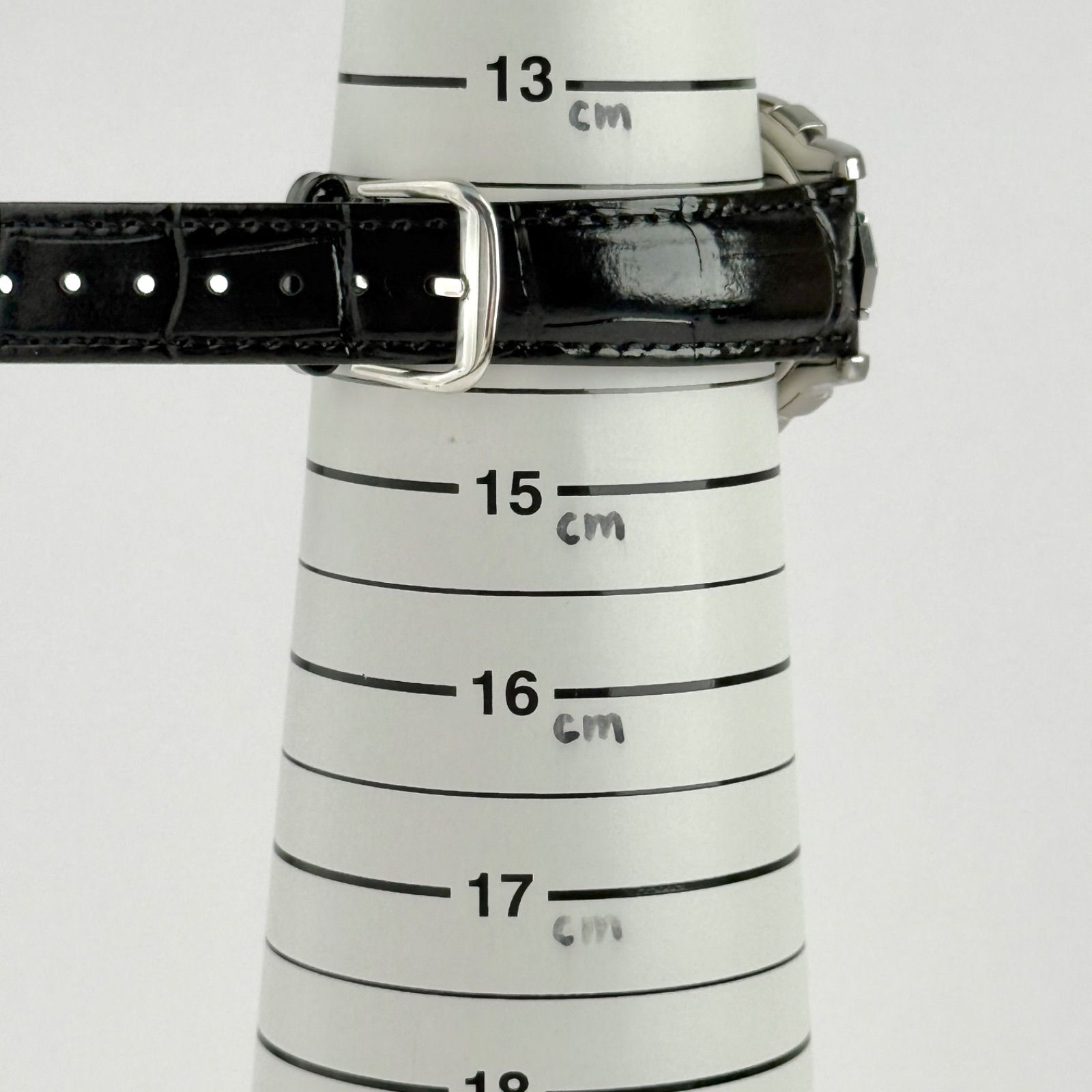 フェンディ 3500G メンズ レディース 男女兼用 新品ベルト 新品電池485  