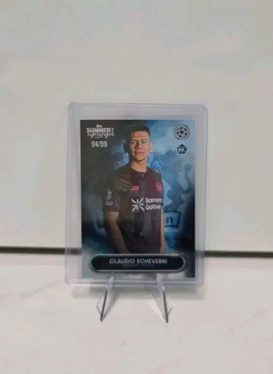 トップス Topps レバークーゼン ルーキー エチェベリ 99 最新 夏 移籍 シリーズ