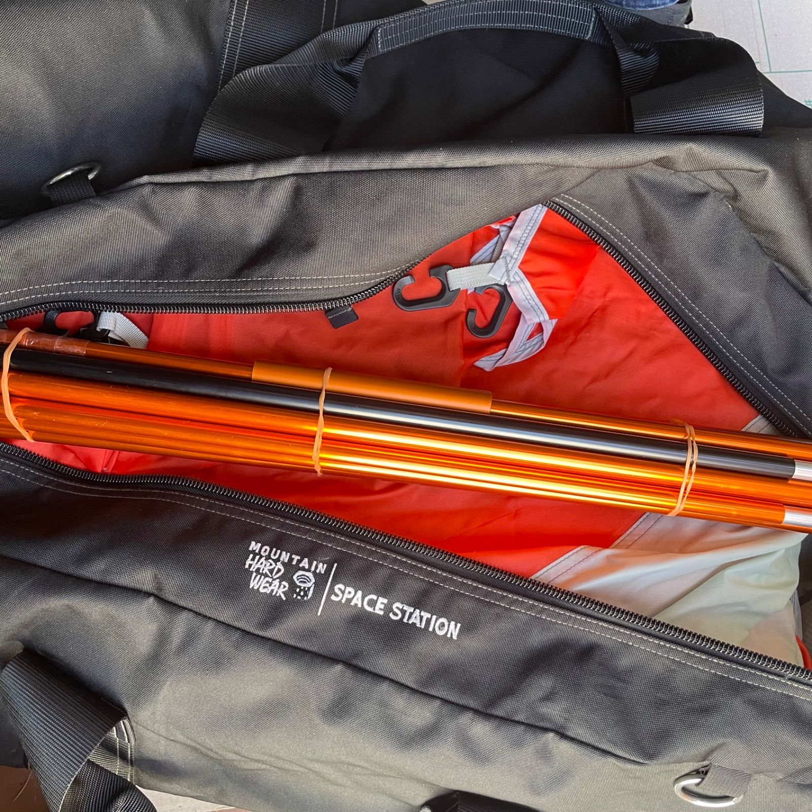 スペースステーション マウンテンハードウェア Mountain Hardwear 