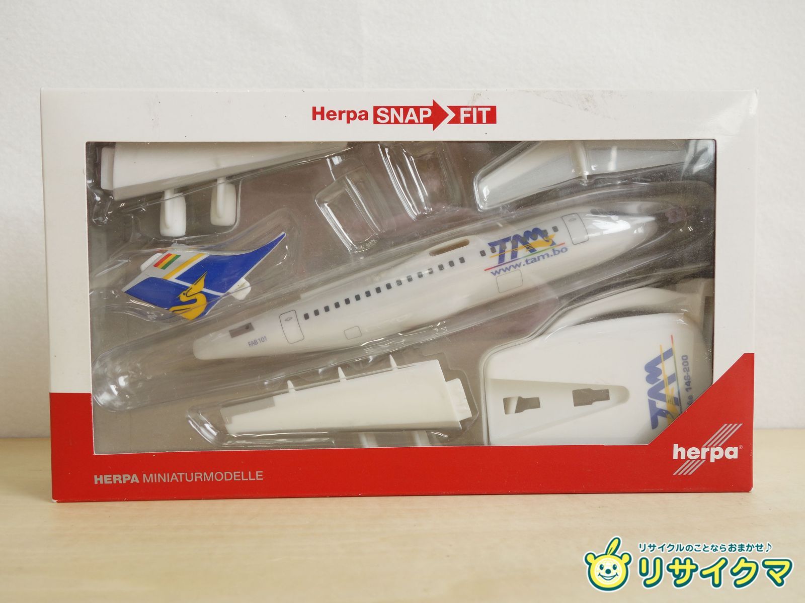 M 飛行機 旅客機 航空機 模型 ヘルパ Herpa TAM航空 BAe 146 200 ボリビア FAB 101 1 144 38904