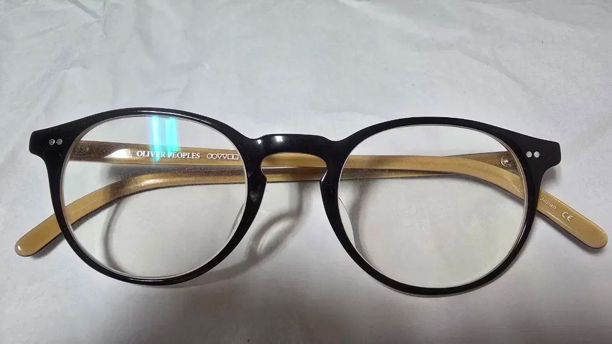 OLIVER PEOPLES オリバーピープルズ メガネ リリー