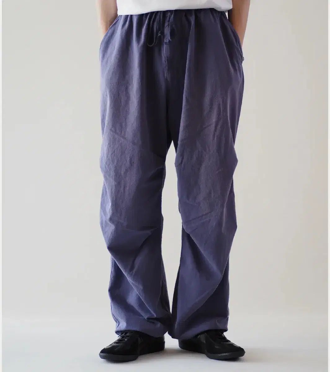 2 コモリ 24SS コットン ドリル ニタック パンツ フェイド ブルー