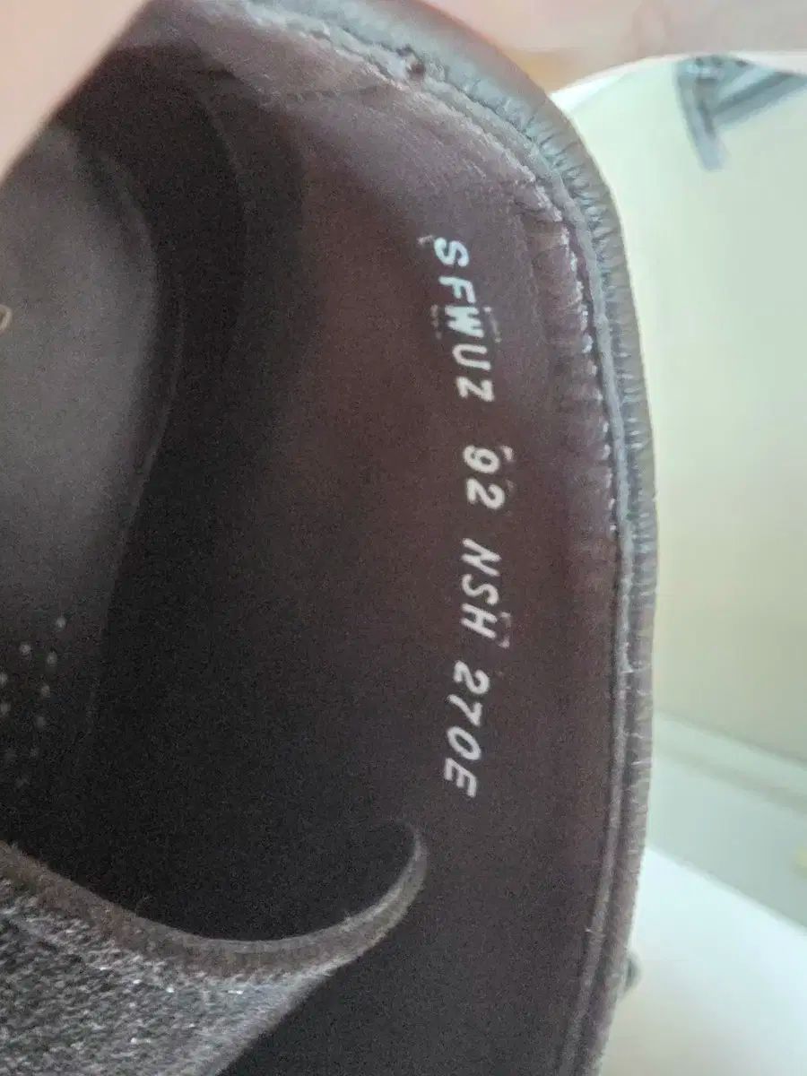 エスティコ BLACK LABEL チャッカブーツ