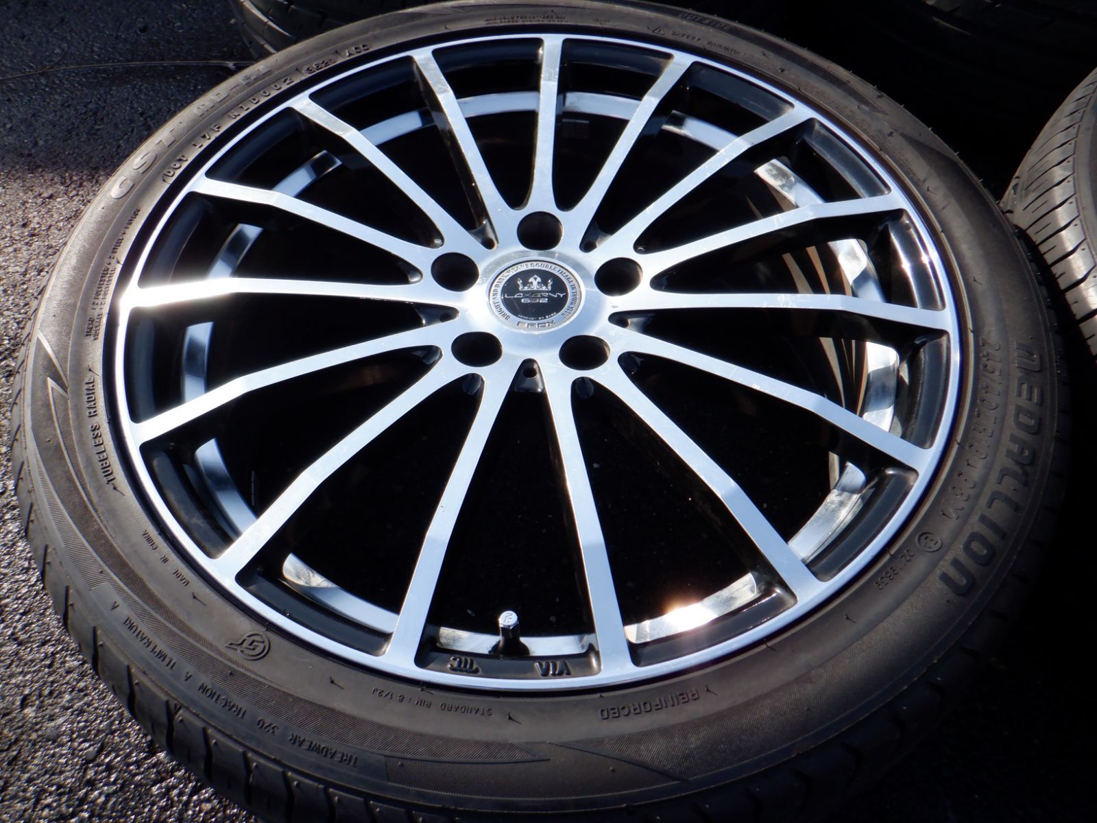  BADX バドックス 632 LOXARNY ロクサーニ F 15 １９インチタイヤセット アルファード ヴェルファイア ハリアーなどに 19インチ タイヤ ホイールセット