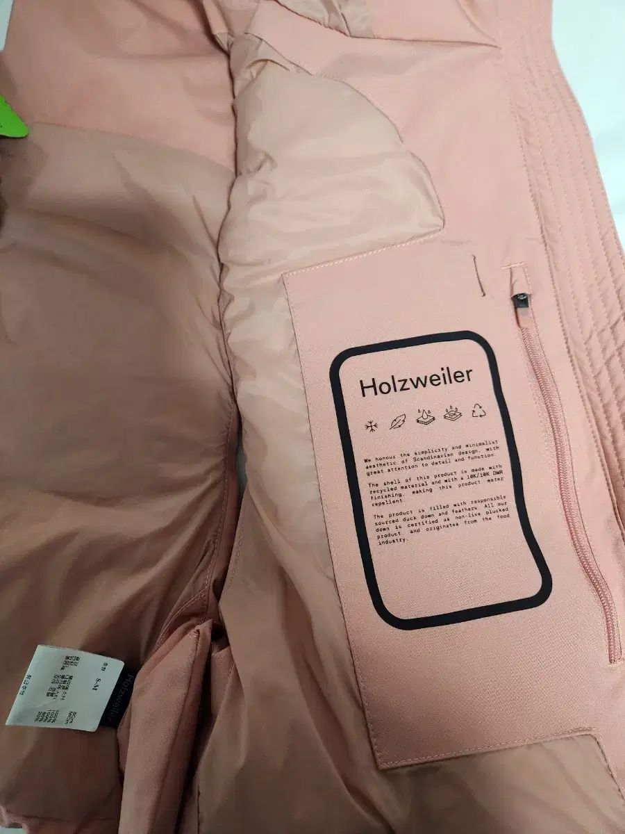 クロップド フード