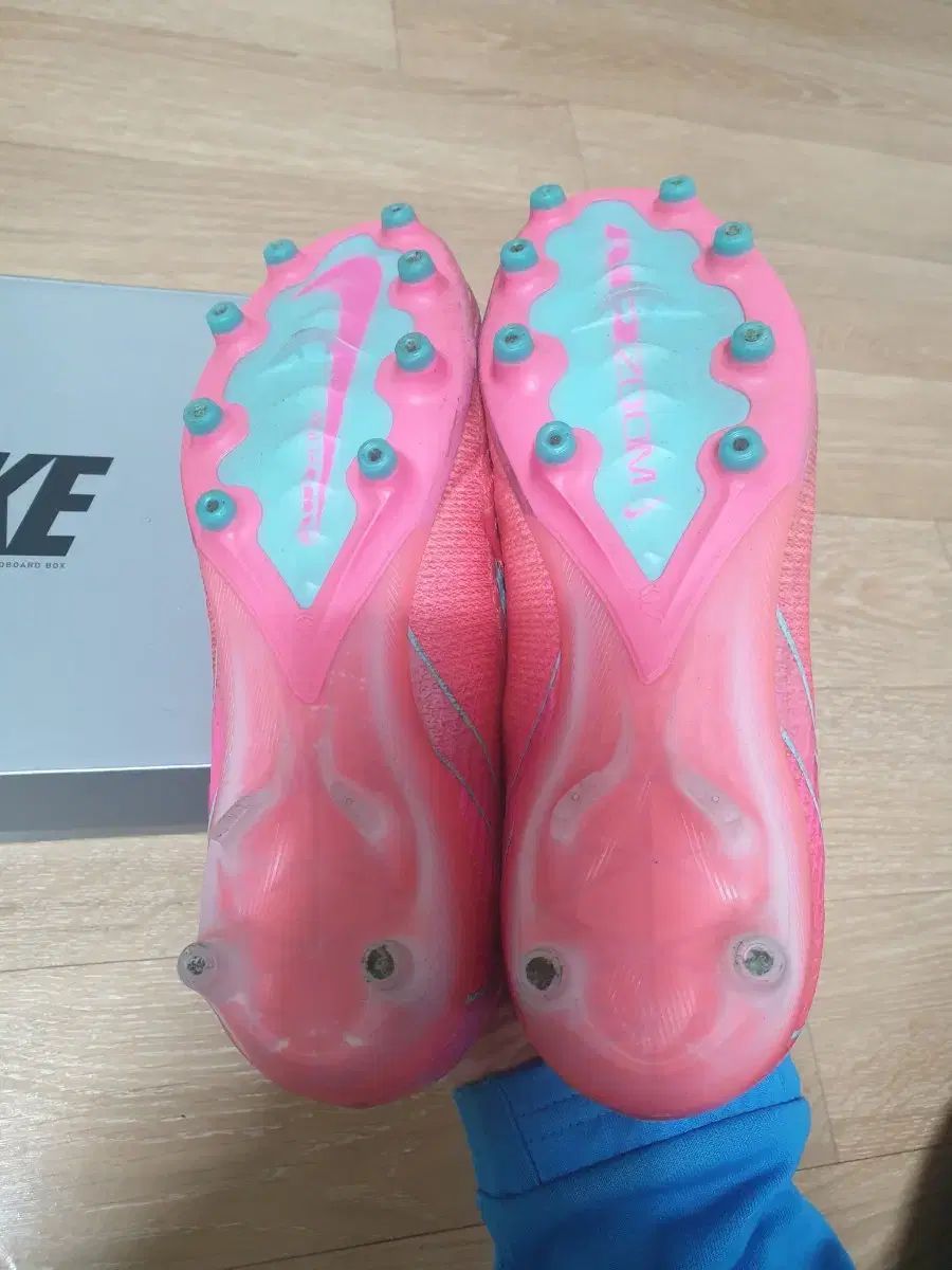  ヴェイパー 16 エリート AG 250 フットサルシューズ シューズ