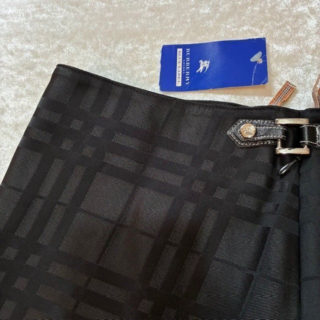 バーバリー BURBERRY LONDON BLUELABEL ノバチェック ナイトホースロゴ スリットアシンメトリー ひざ丈スカート サイズ 36