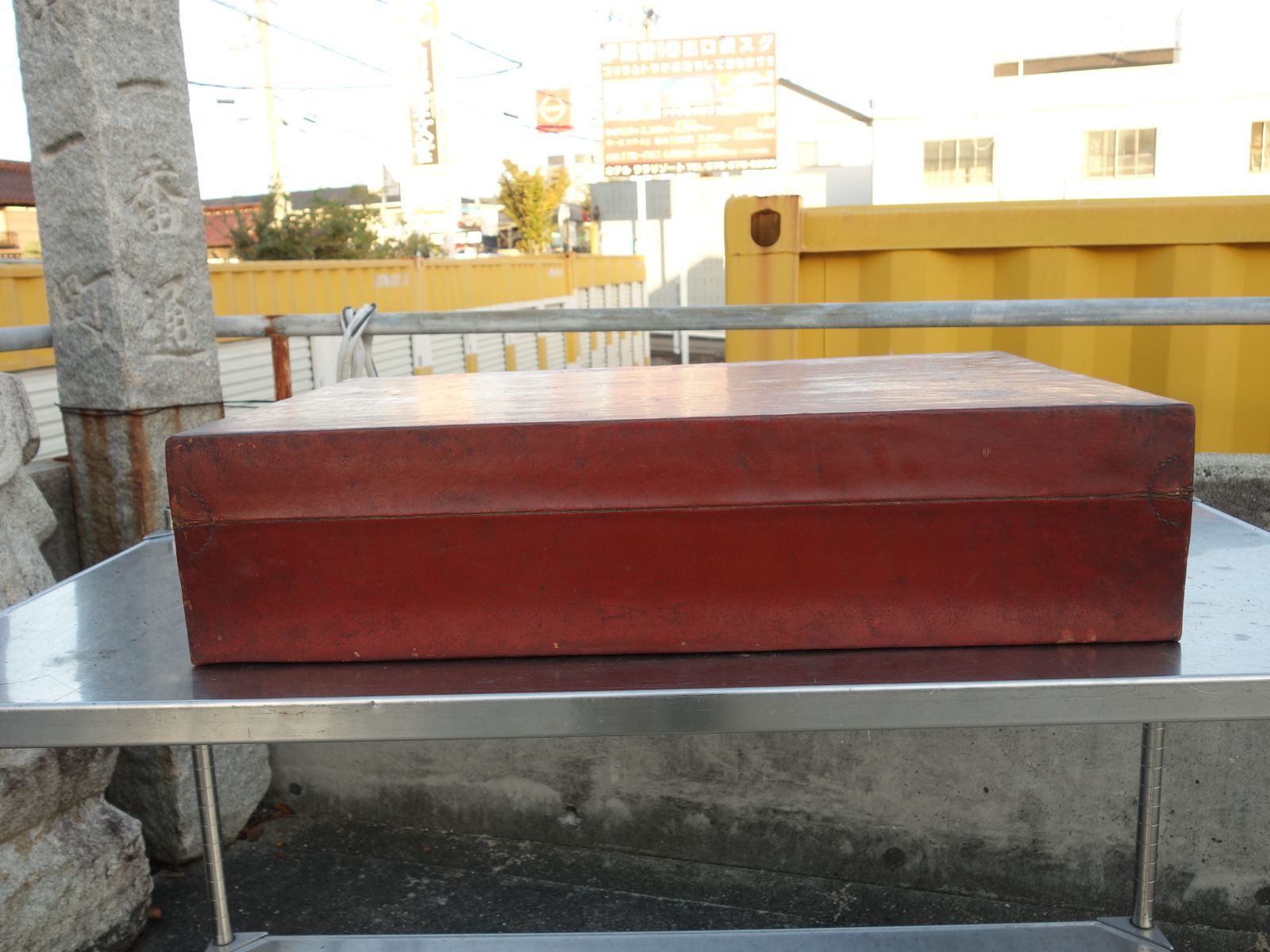 K▼中国 志那 赤 かばん 箱 収納 衣装ケース 薬箱 革 行李 (38922) K▽中国 志那 赤 かばん 箱 収納 衣装ケース 薬箱 革 行李 (38922