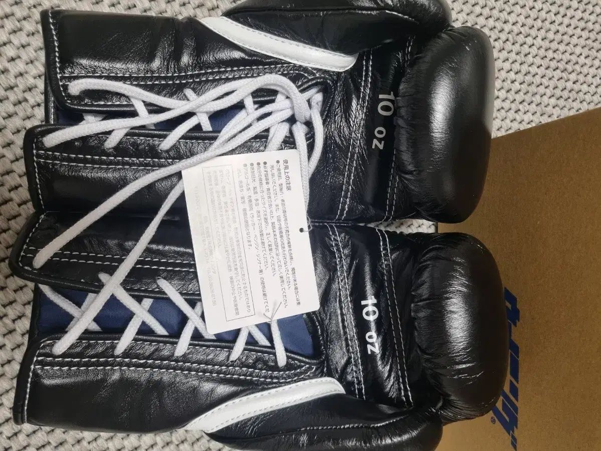 ウィニング オフィシャル 10オンス グローブ ブラック