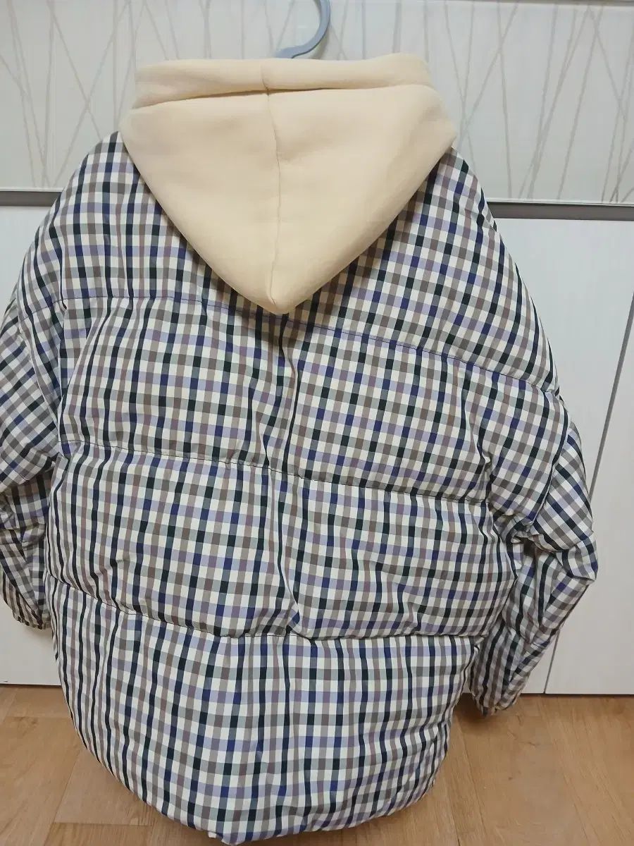 CHECKダウンジャケット 8万円 95 100 細身105 身幅64