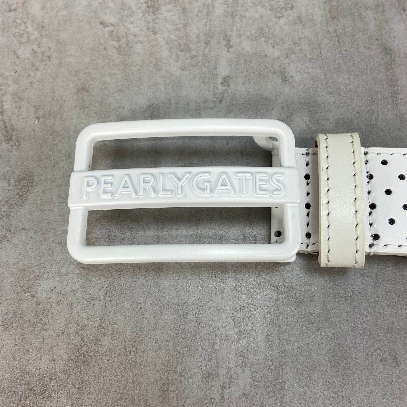 パーリーゲイツ レディースベルト パンチング レザー ホワイト 女性用