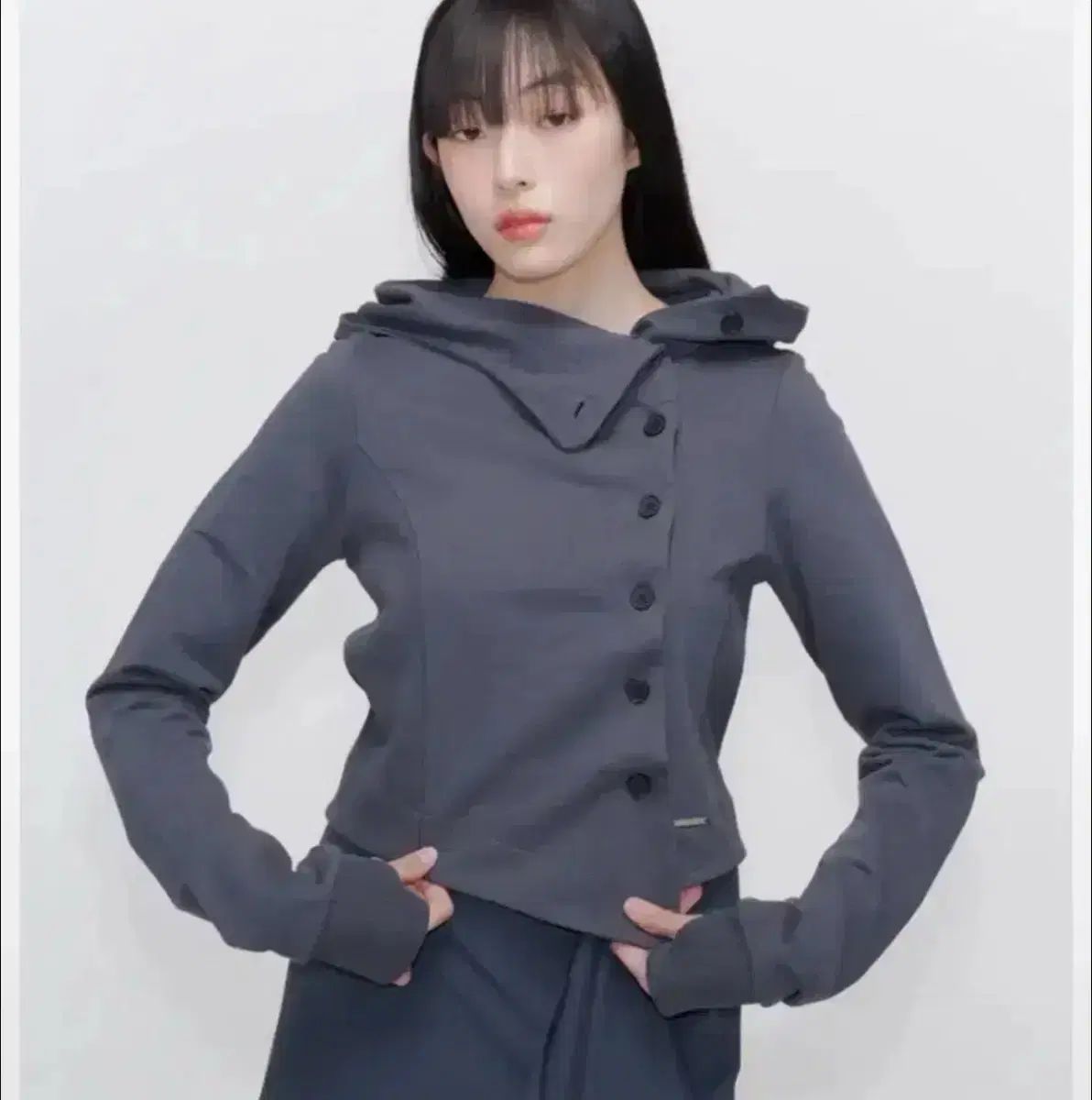 迷 Me キSEOULソウル カウル ネック ボタン フード チャコール