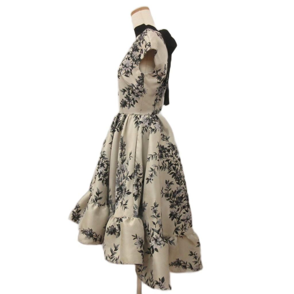 フェンディ FENDI ジャガード フラワー フローラル ドレス ワンピース 半袖 フ ひざ丈 チェーカー FD 9519 アイボリー系 36 AA