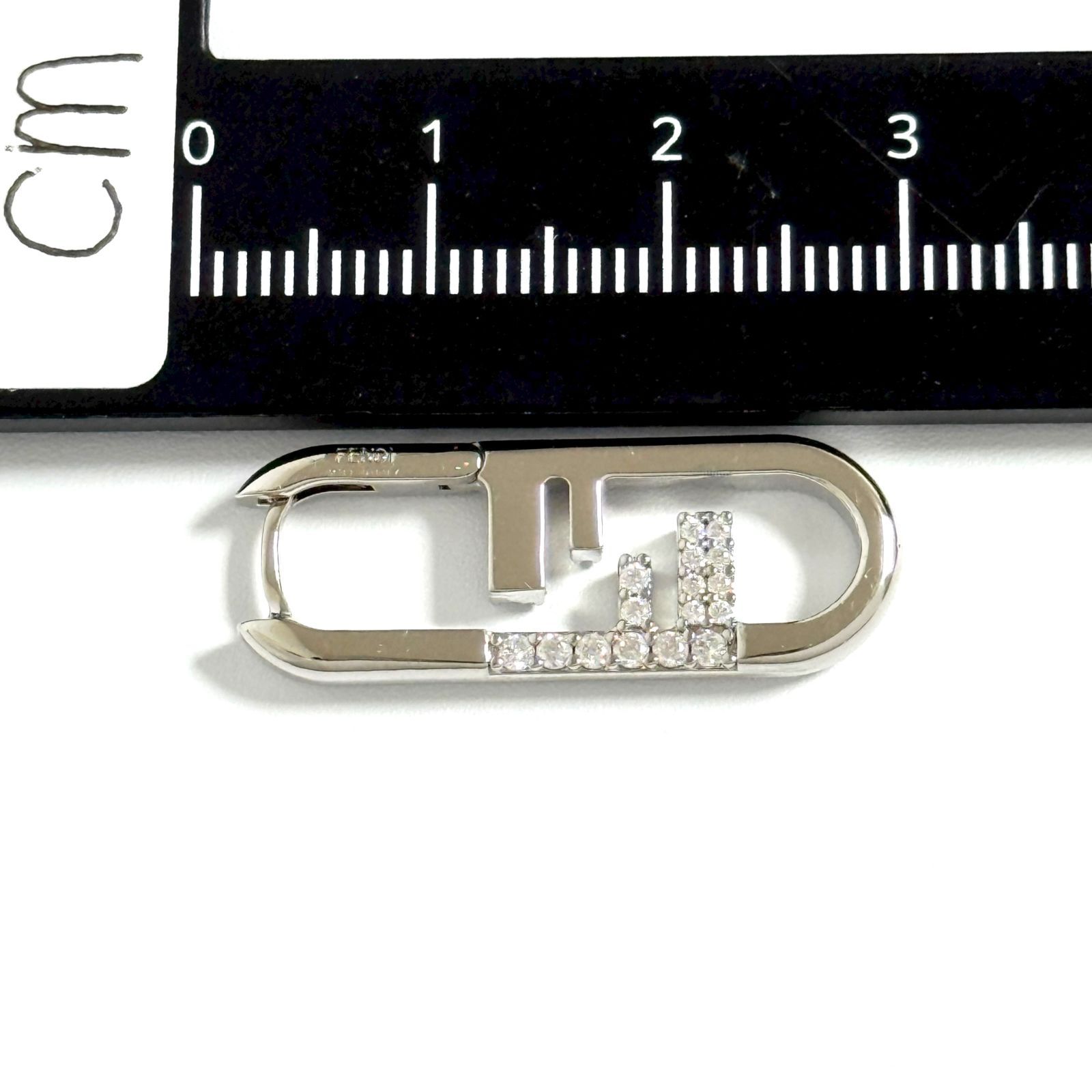 フェンディ レディース ピアス オーロック 片耳 1個のみ 右耳用