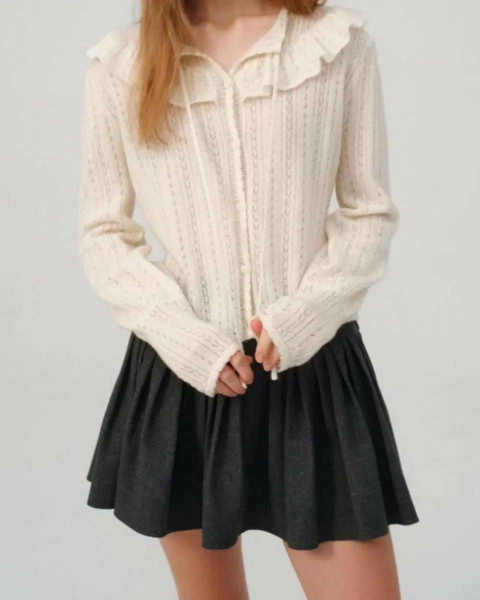 ザ バーネット カレリアン プリーツ ミニスカート チャコール s