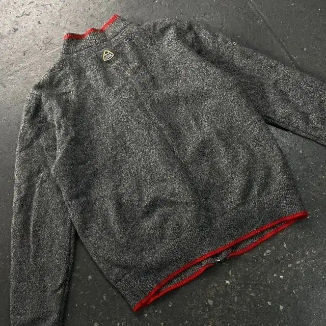 週末セール！新品MARK & LONA スター・ウォーズ ニット(サイズ48) セール！新品MARK & LONA スター・ウォーズ ニット(サイズ48)