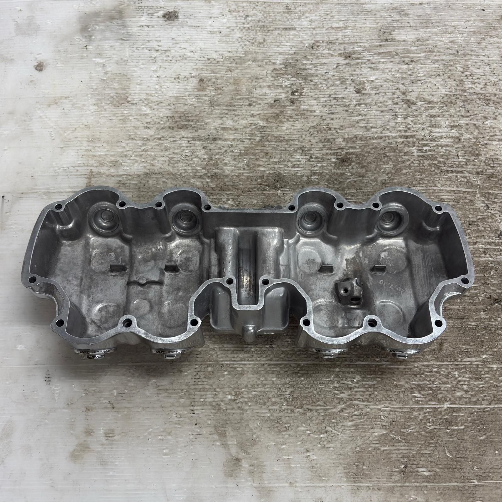HONDA CB750FOUR (CB750K) シリンダーヘッドカバー バレル研磨仕上げ