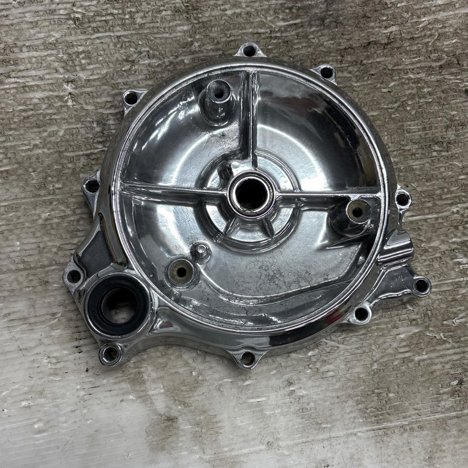 HONDA CB 750 K クラッチカバー バレル研磨仕上げ ホンダ