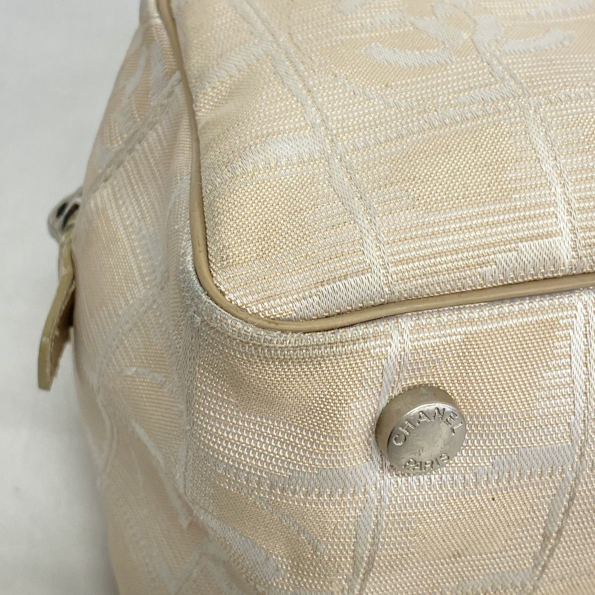 ニュートラベル ナイロン