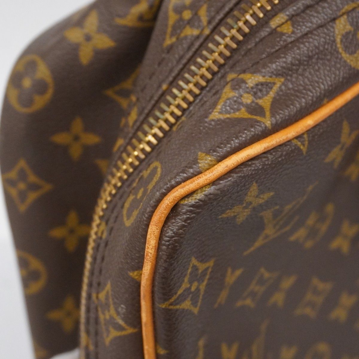 ルイヴィトン ボストンバッグ