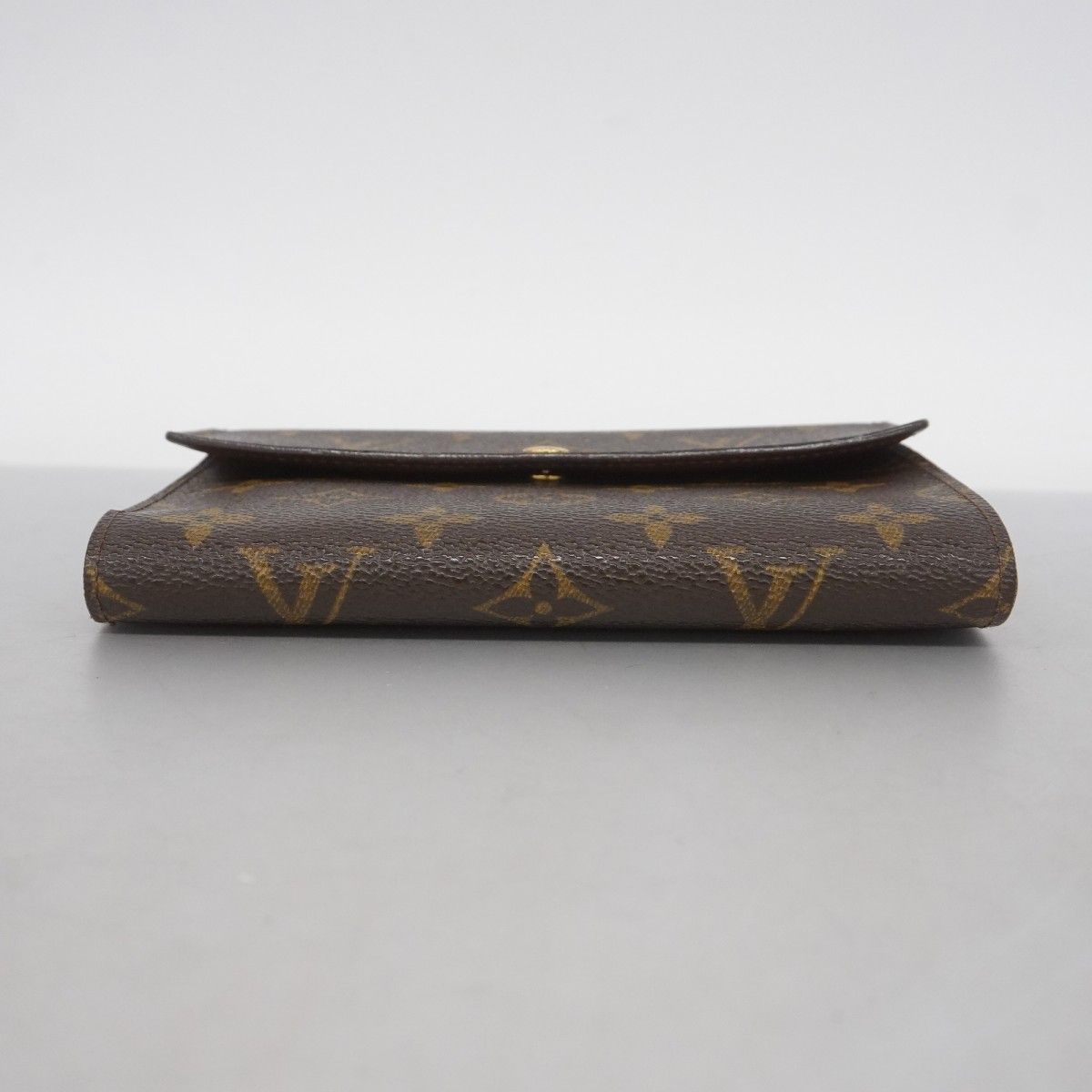 5 ob 0546 ルイヴィトン 三つ折り財布 モノグラム ポルトトレゾールエテュイパピエ Ｍ61202 ブラウン メンズ レディース ユニセックス