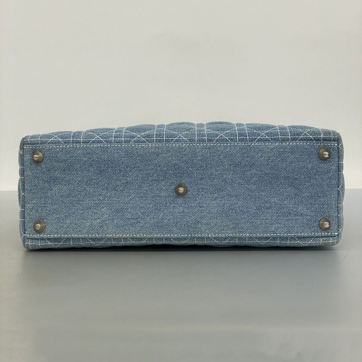 クリスチャンディオール