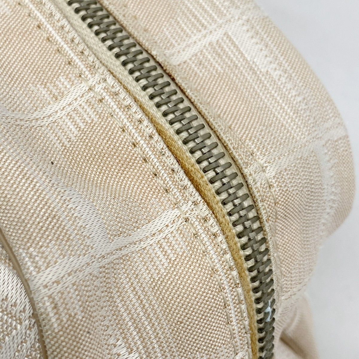 ハンドバッグ ニュートラベル