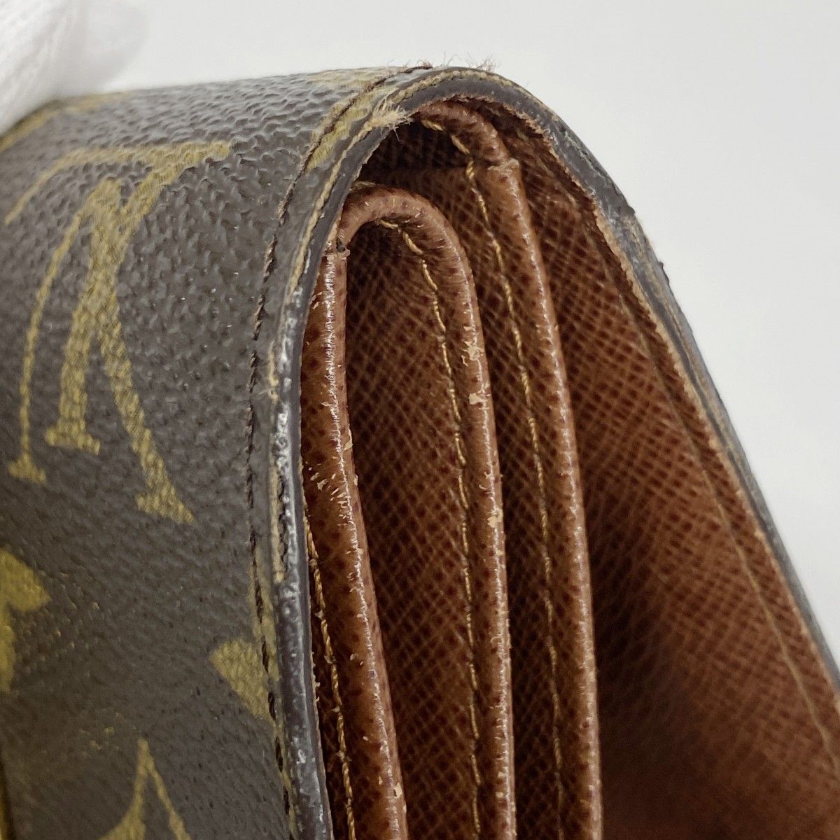 ルイヴィトン 三つ折り財布