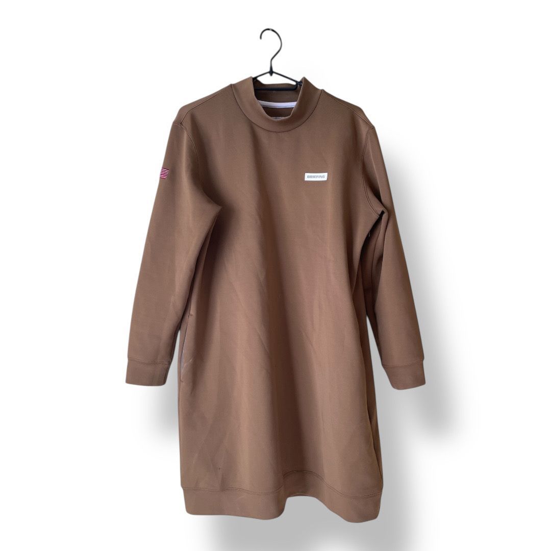 BRIEFING フード付きワンピース ベージュ BRIEFING（ブリーフィング）スウェットワンピース キャメルベージュ色
