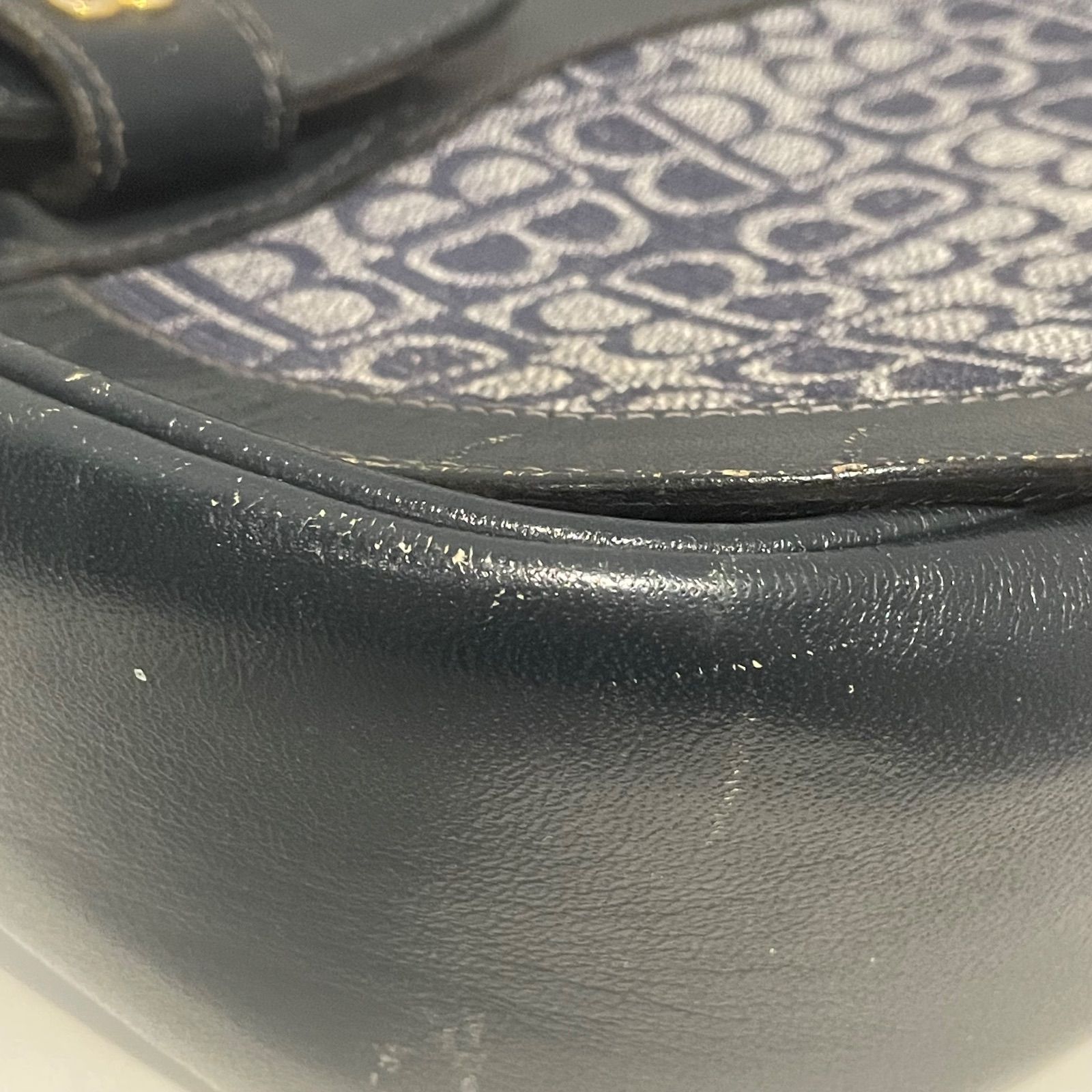 認識の高い BALENCIAGA バレンシアガ BB ロゴ ショルダーバッグ 総柄 ネイビー レディース Y 絶対大特恵！