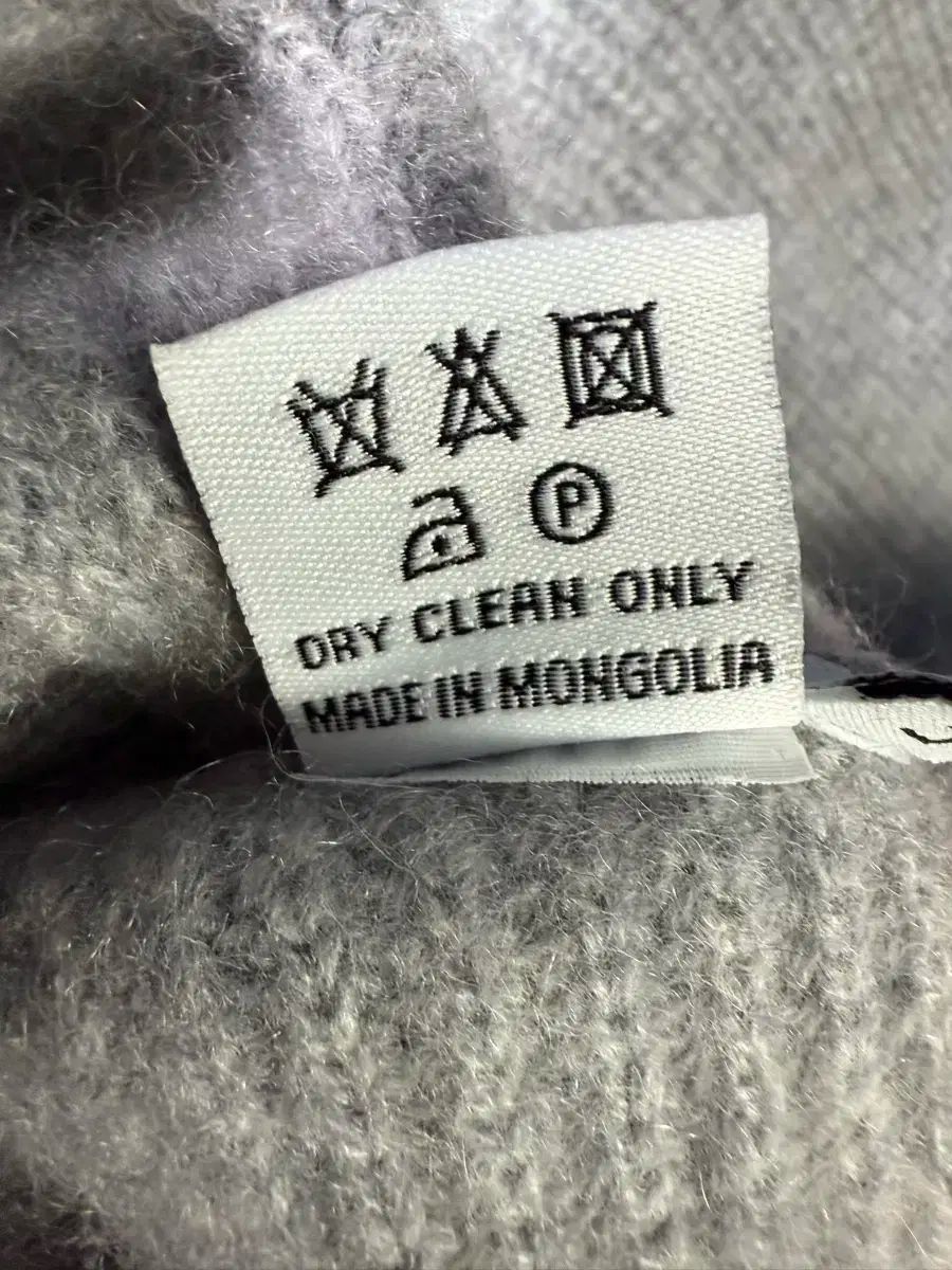 COUTUREベスト カシミア100