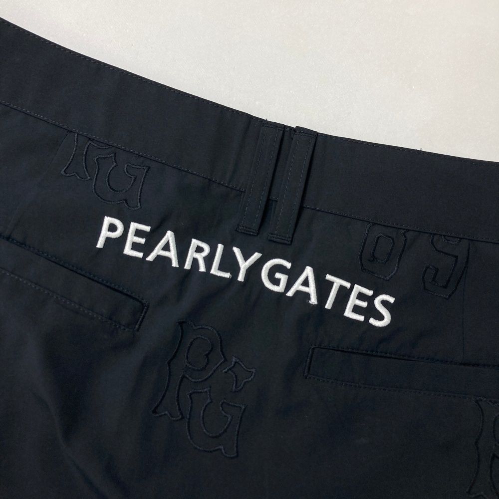 ロゴ柄 ブラック系