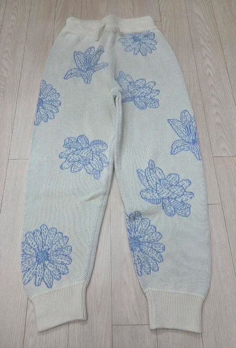 マルディメクルディ ニット ジョガー パンツ