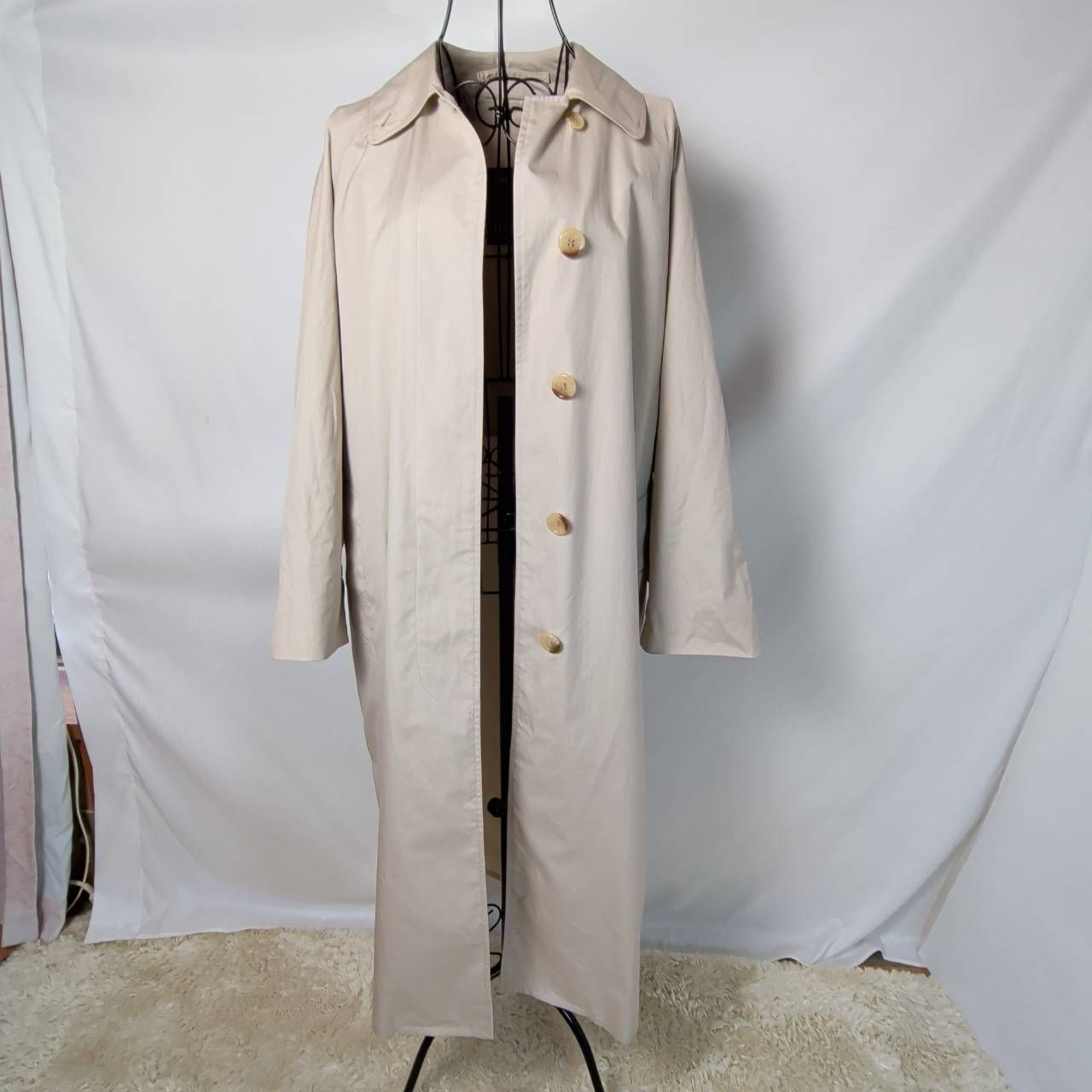 。バーバリーのロングコート　ベージュ　人気カラー ウィメンズ トレンチコート | バーバリー® 公式サイト