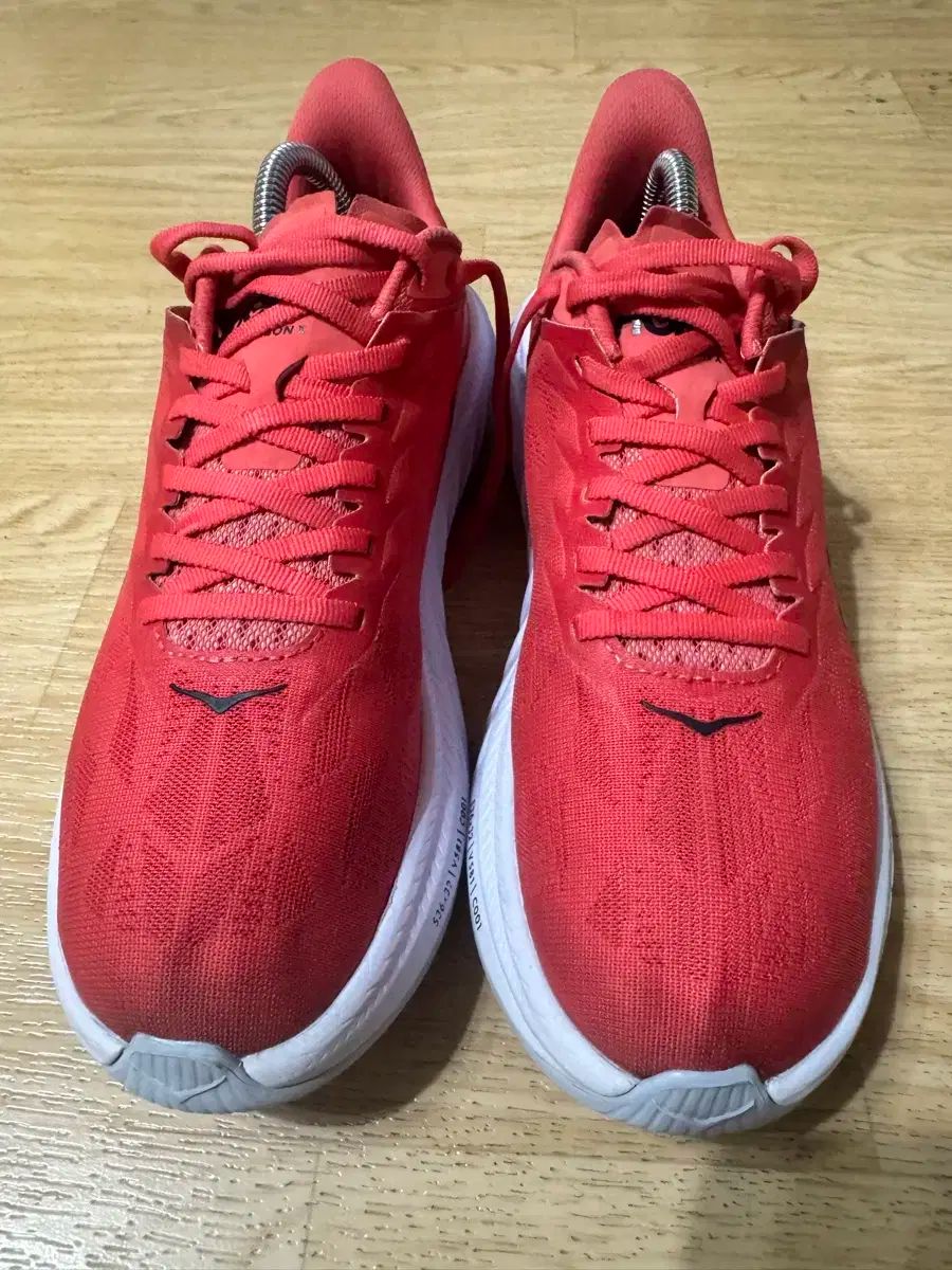 ホカオネオネ ランニングシューズ カーボンX2 260cm