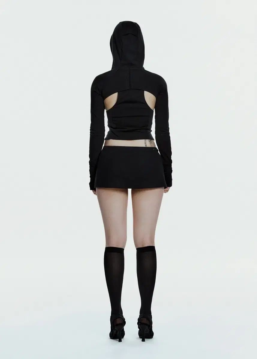 ヘインソ HYEIN SEO フーデッド アシンメトリック ジップトップ