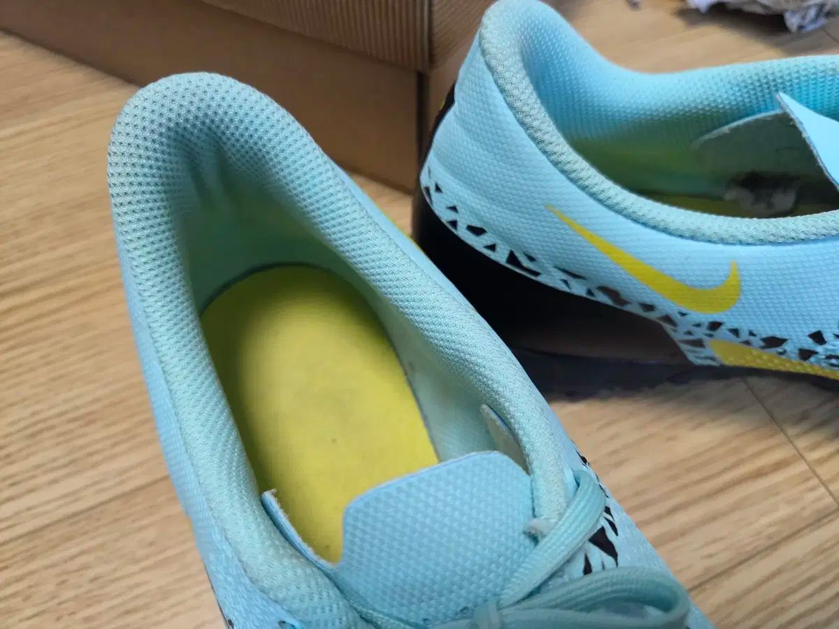  ナイキ FANTOM GT 2 クラブ TF サッカーシューズ フットサルシューズ シューズ