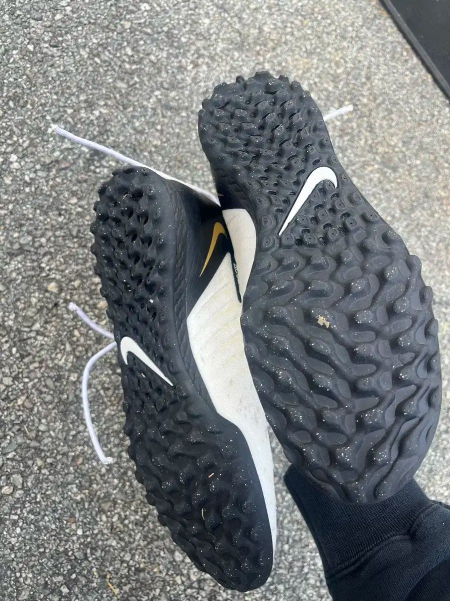 ナイキ FANTOM gx 2 プロ tf サイズ270