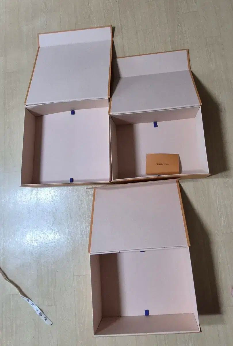 ルイヴィトンお買い物バッグ 2個 ボックス3個 ダストバッグ 3個