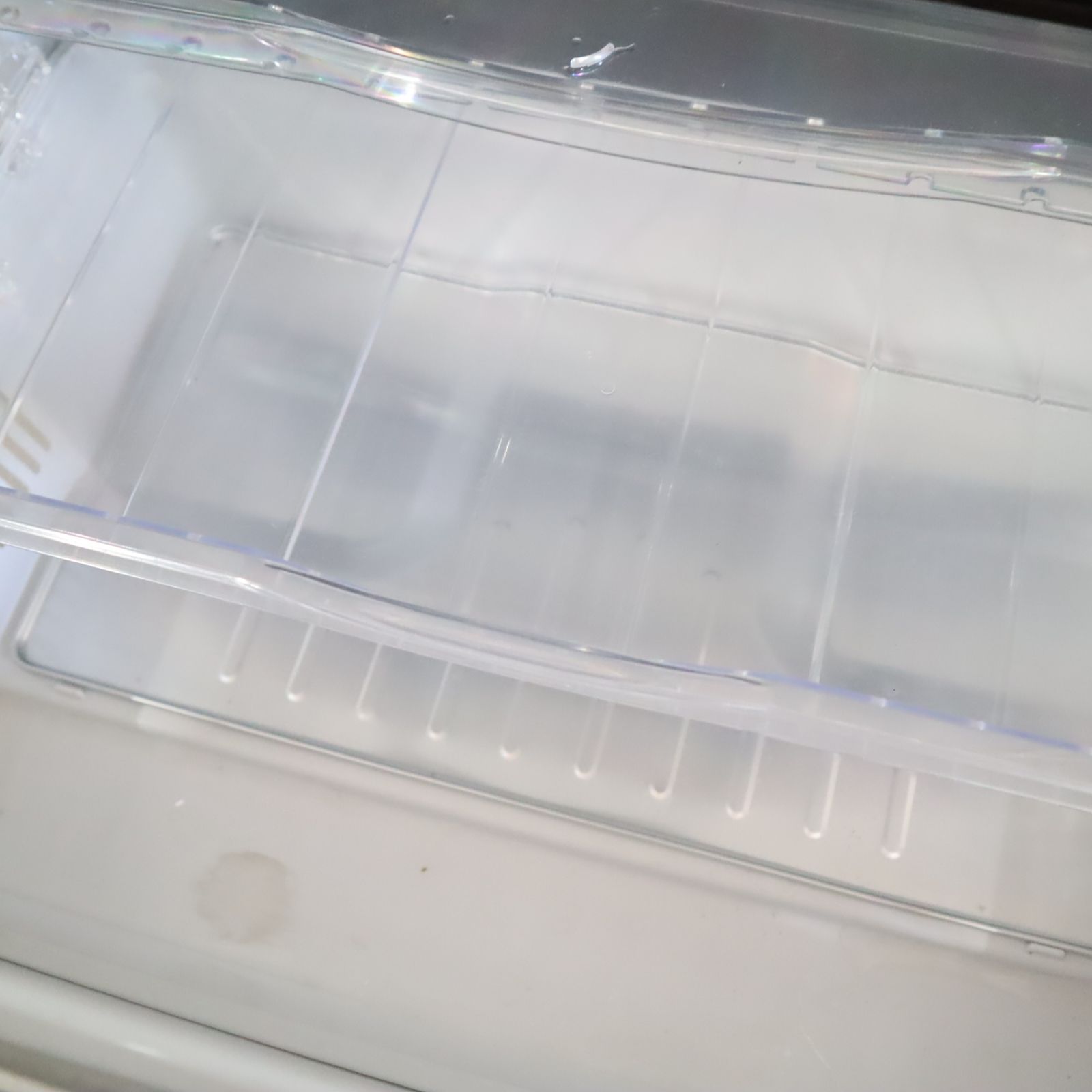 送料設置無料 SHARP 自動製氷機能付き大型冷蔵庫 350L〜 300L台の