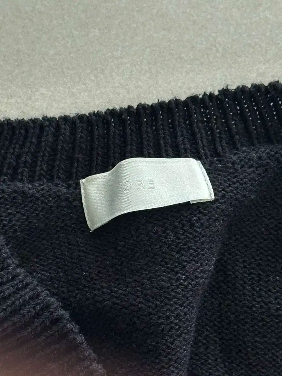  オアストア ブラック ニット ore store Vネック 長袖 ニット セーター