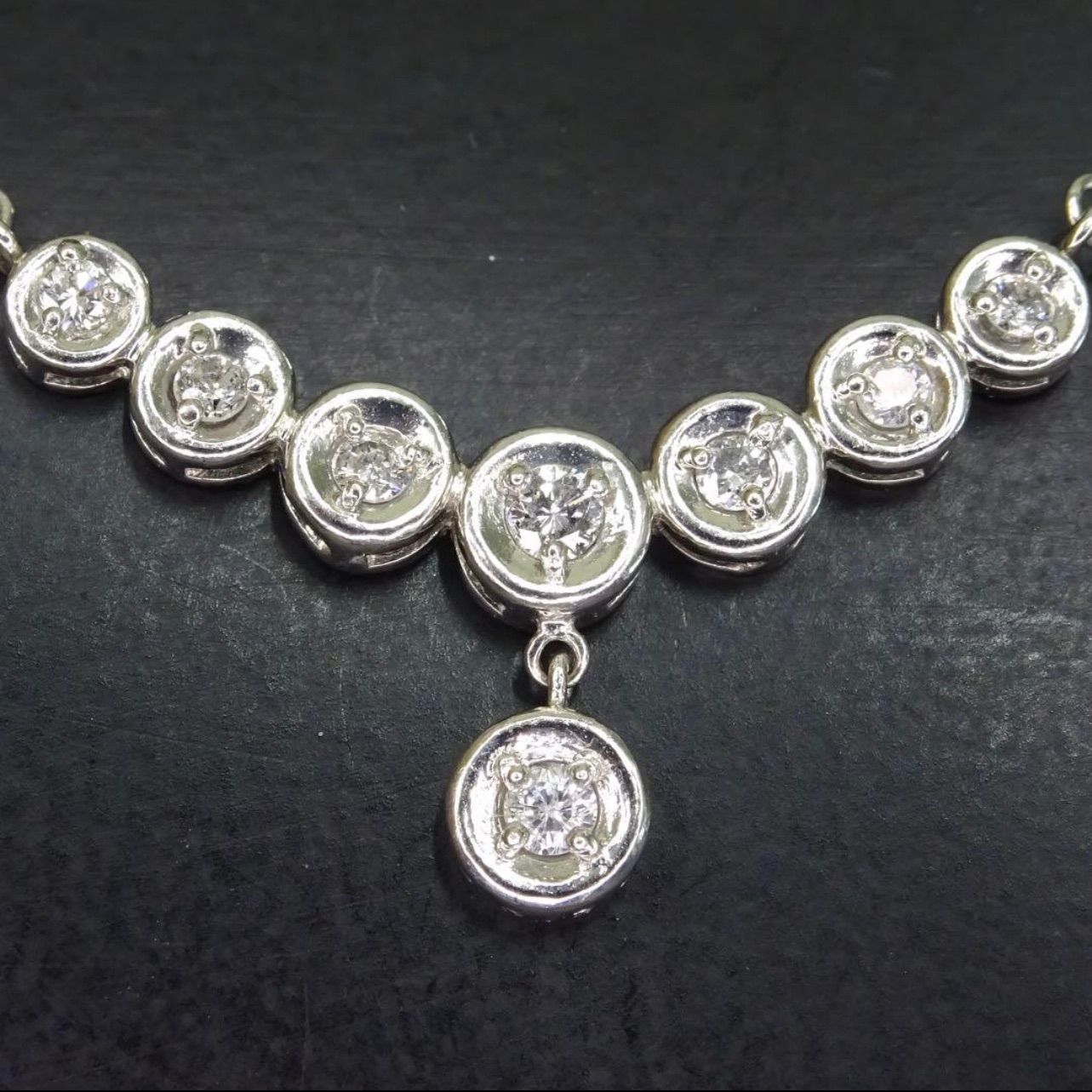 プラチナ pt850 天然ダイヤモンド0.30ct デザイン ペンダントトップ