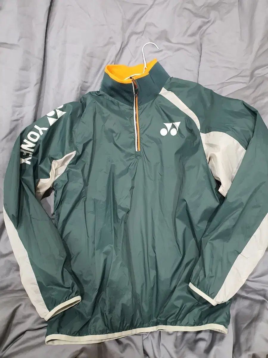 YONEX ヨネックス ウィンドブレーカー ハーフジップアップ