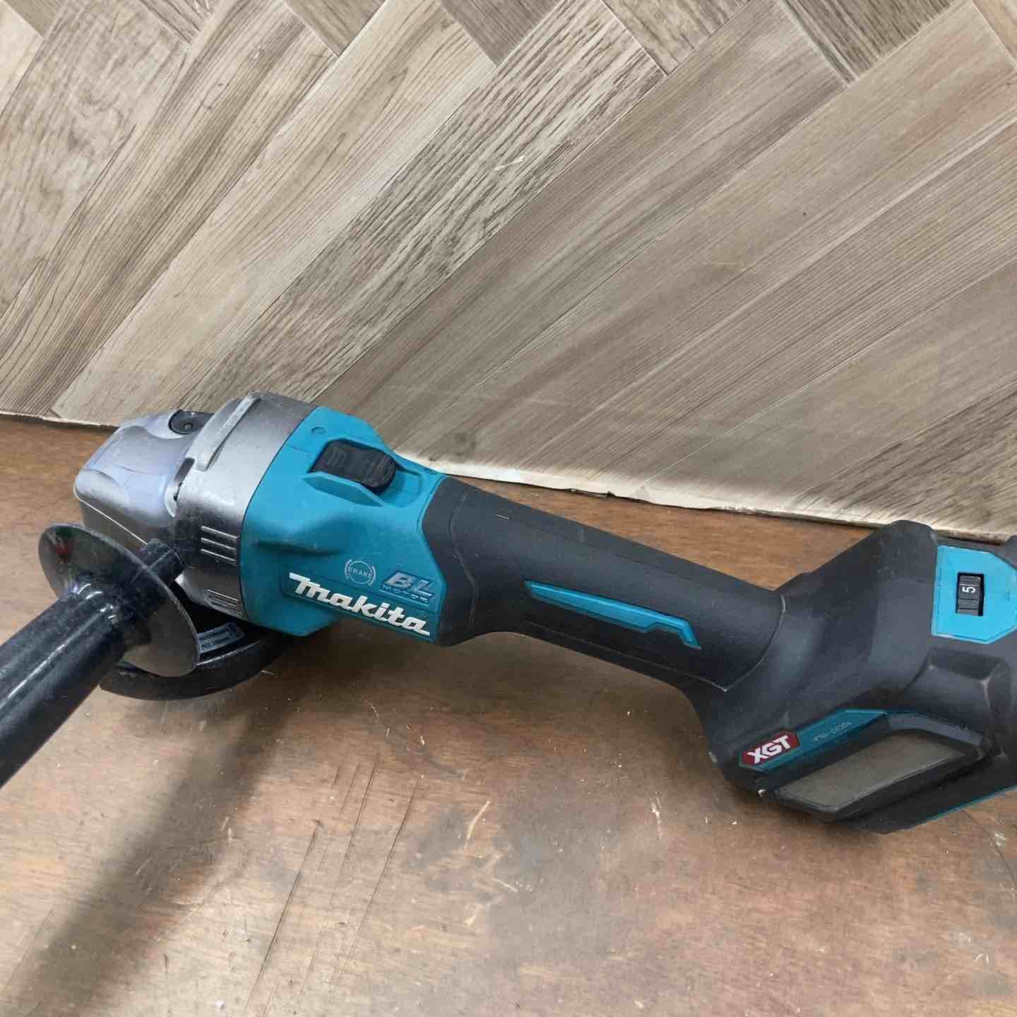 マキタ makita 100mmコードレスディスクグラインダ GA017GZ 八潮店