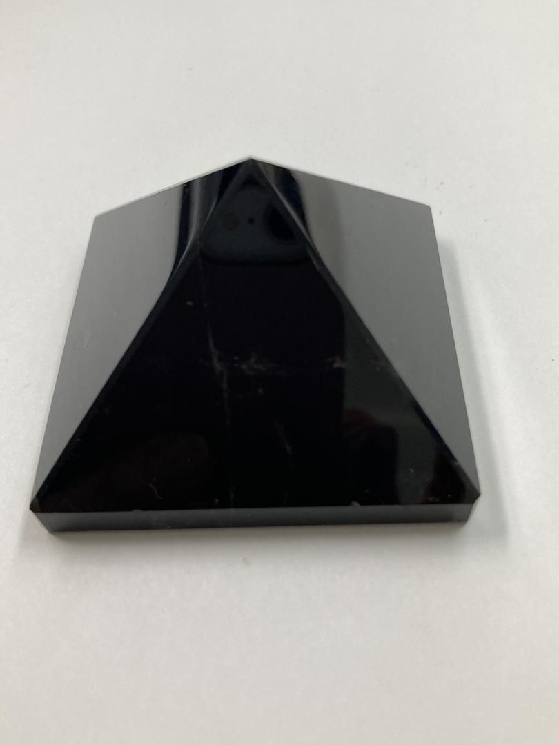  E32264 モリオン 黒水晶 ピラミッド Morion 天然石 磨き トイレ小物 置物 インテリア小物