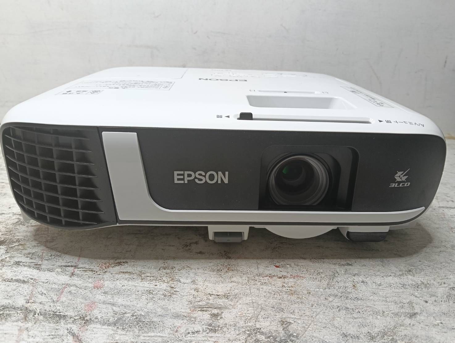 EPSON EB-FH52 プロジェクター フルHD 製 2511 M