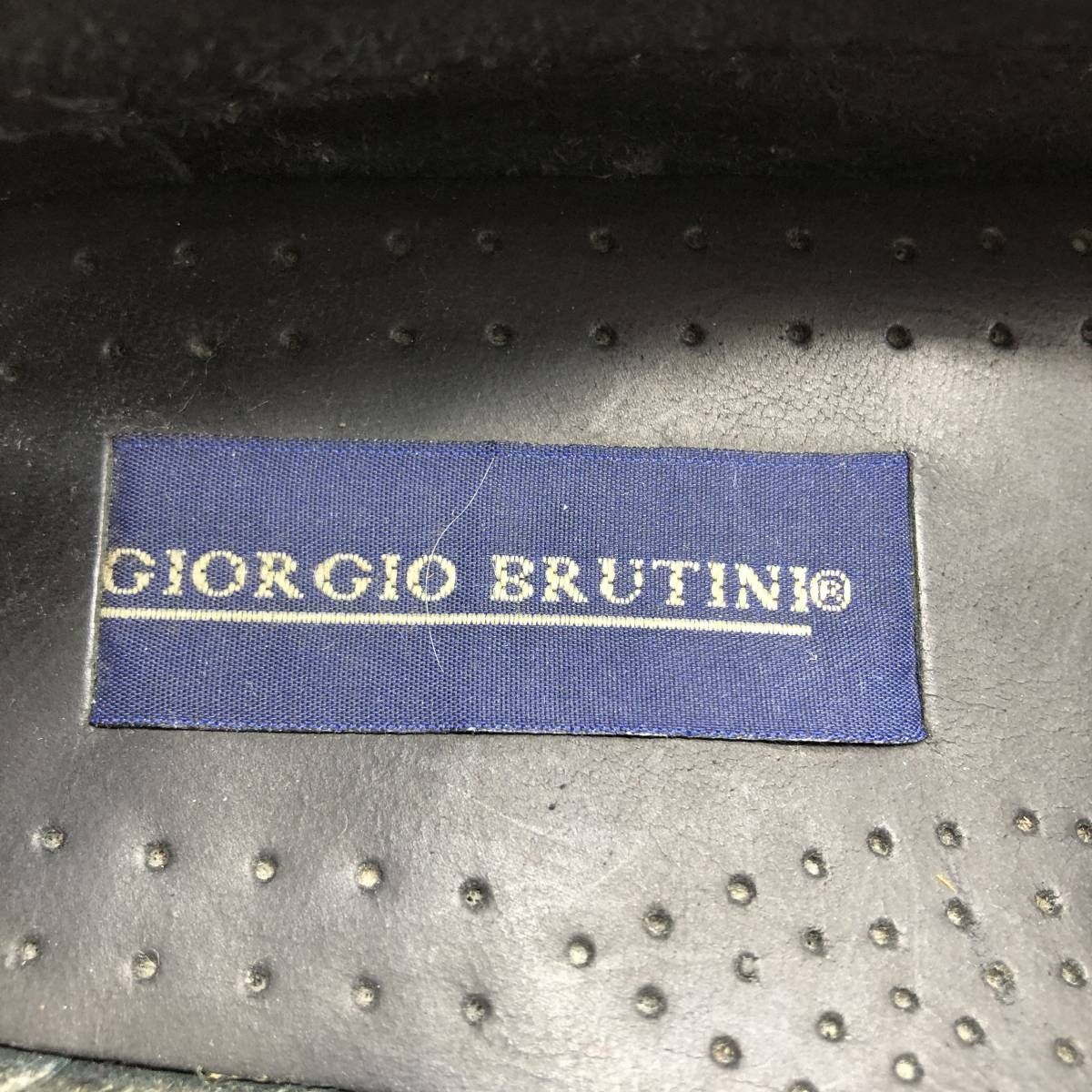 タッセルローファー